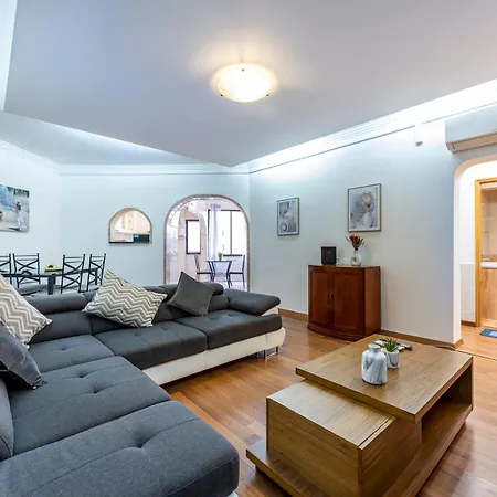 T2 Patio Da Rocha - 500m Da Lägenhet Portimão