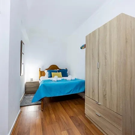 T2 Patio Da Rocha - 500m Da Apartment *