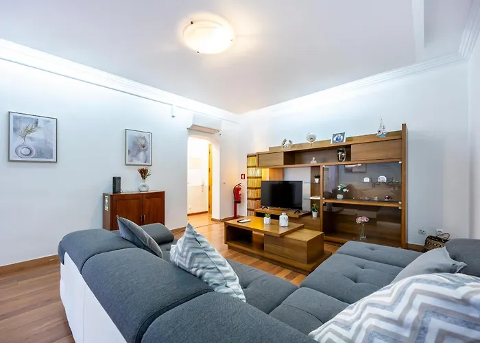 T2 Patio Da Rocha - 500m Da * Portimão