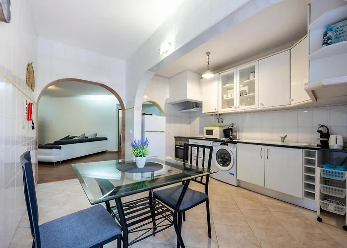 T2 Patio Da Rocha - 500m Da Apartament *